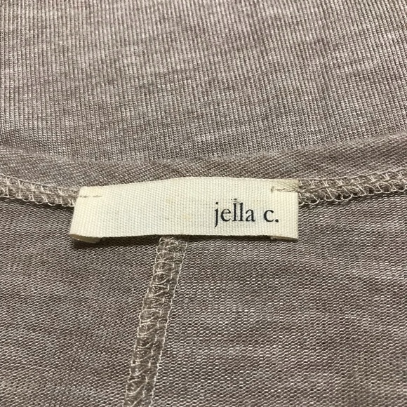 Jella C. Extra Long Oversized Blouse
4 - 6 Small - Picture 4 of 10